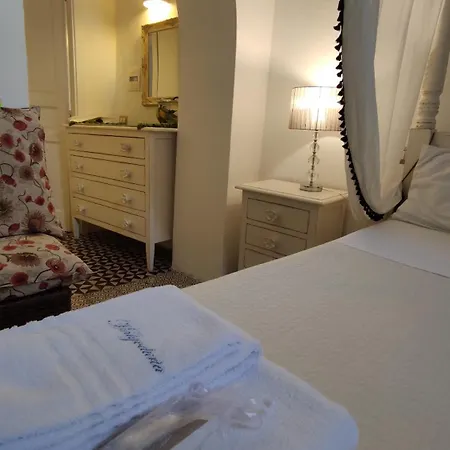 Halgoduria Guest house