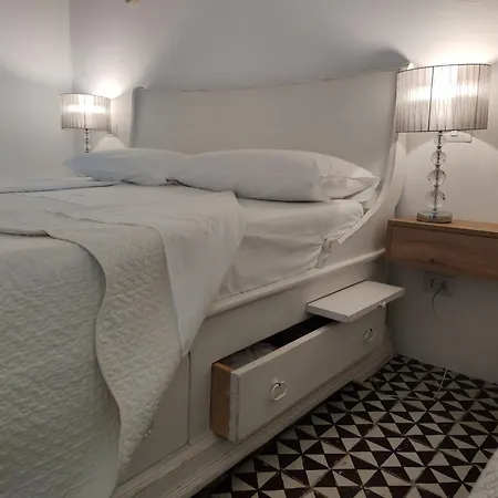 Guest house Halgoduria Santa Marina Salina